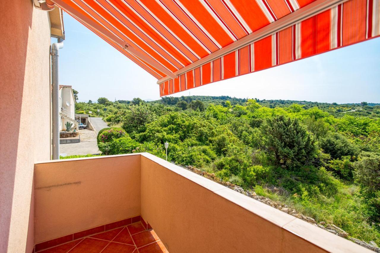 Apartment Tonka Barbat na Rabu Εξωτερικό φωτογραφία