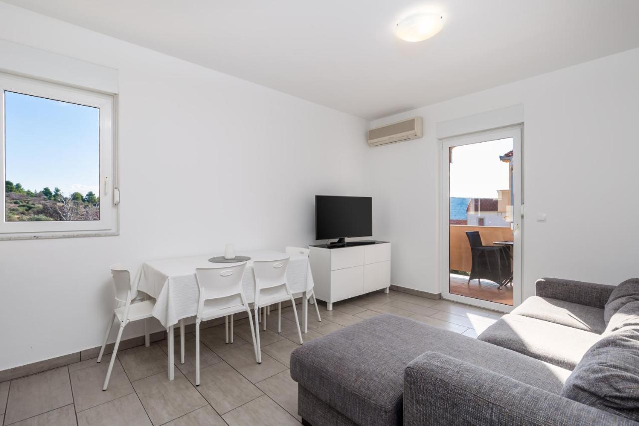 Apartment Tonka Barbat na Rabu Εξωτερικό φωτογραφία
